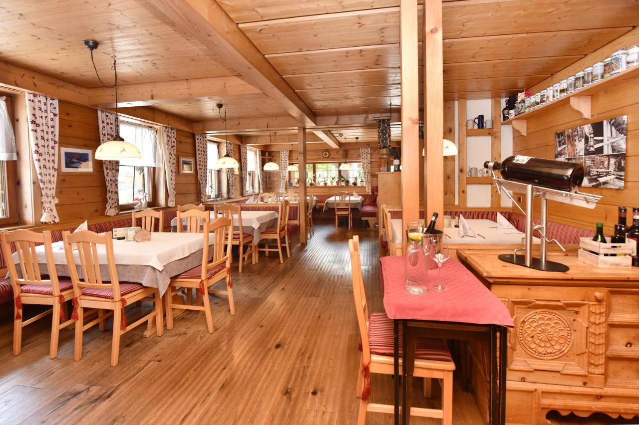 Gasthaus & Pension Alphorn Lech am Arlberg Zewnętrze zdjęcie
