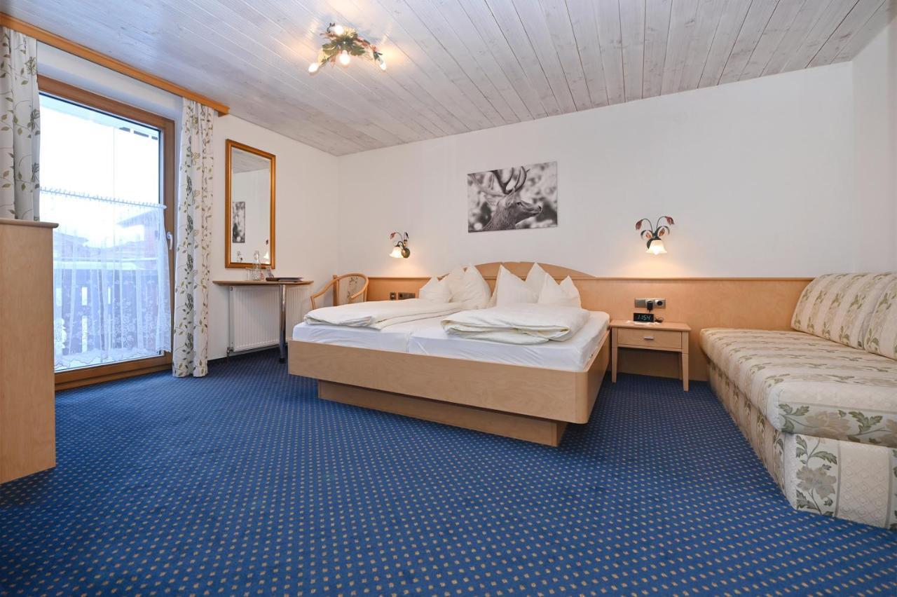 Gasthaus & Pension Alphorn Lech am Arlberg Zewnętrze zdjęcie