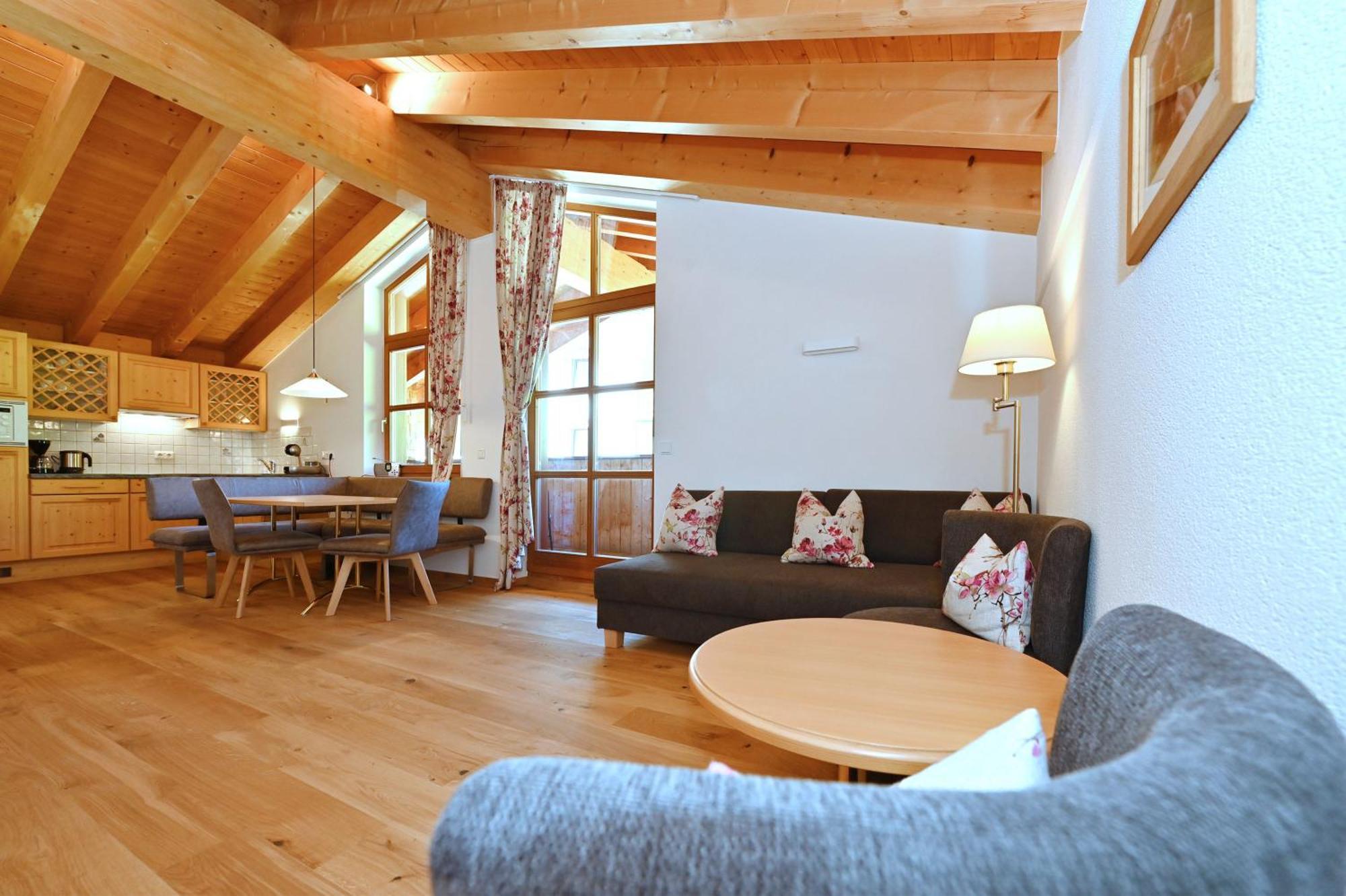 Gasthaus & Pension Alphorn Lech am Arlberg Zewnętrze zdjęcie